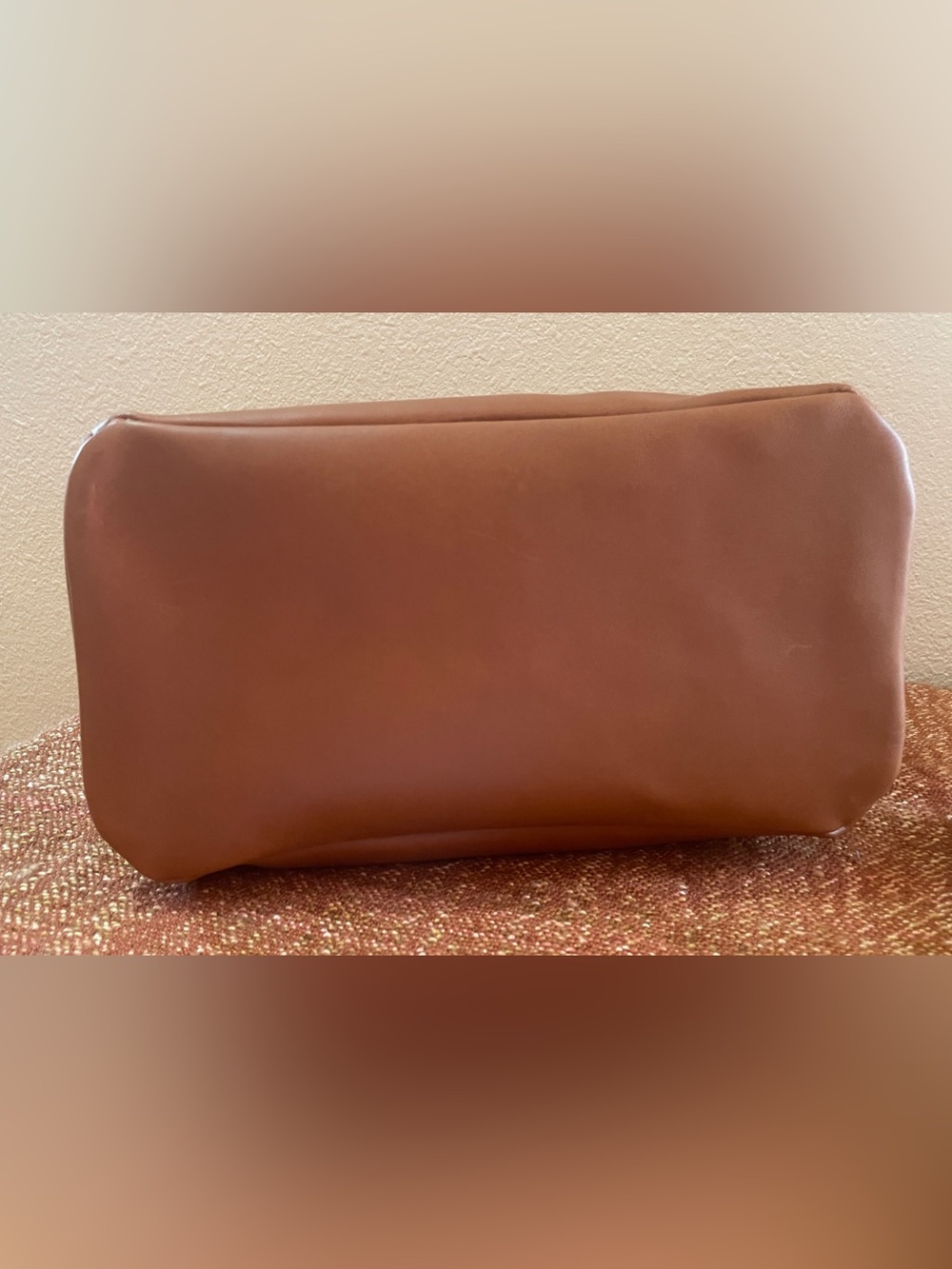 Portland Leather Butterfly Bucket Bag in HONEY PLG - Picture 5 of 8